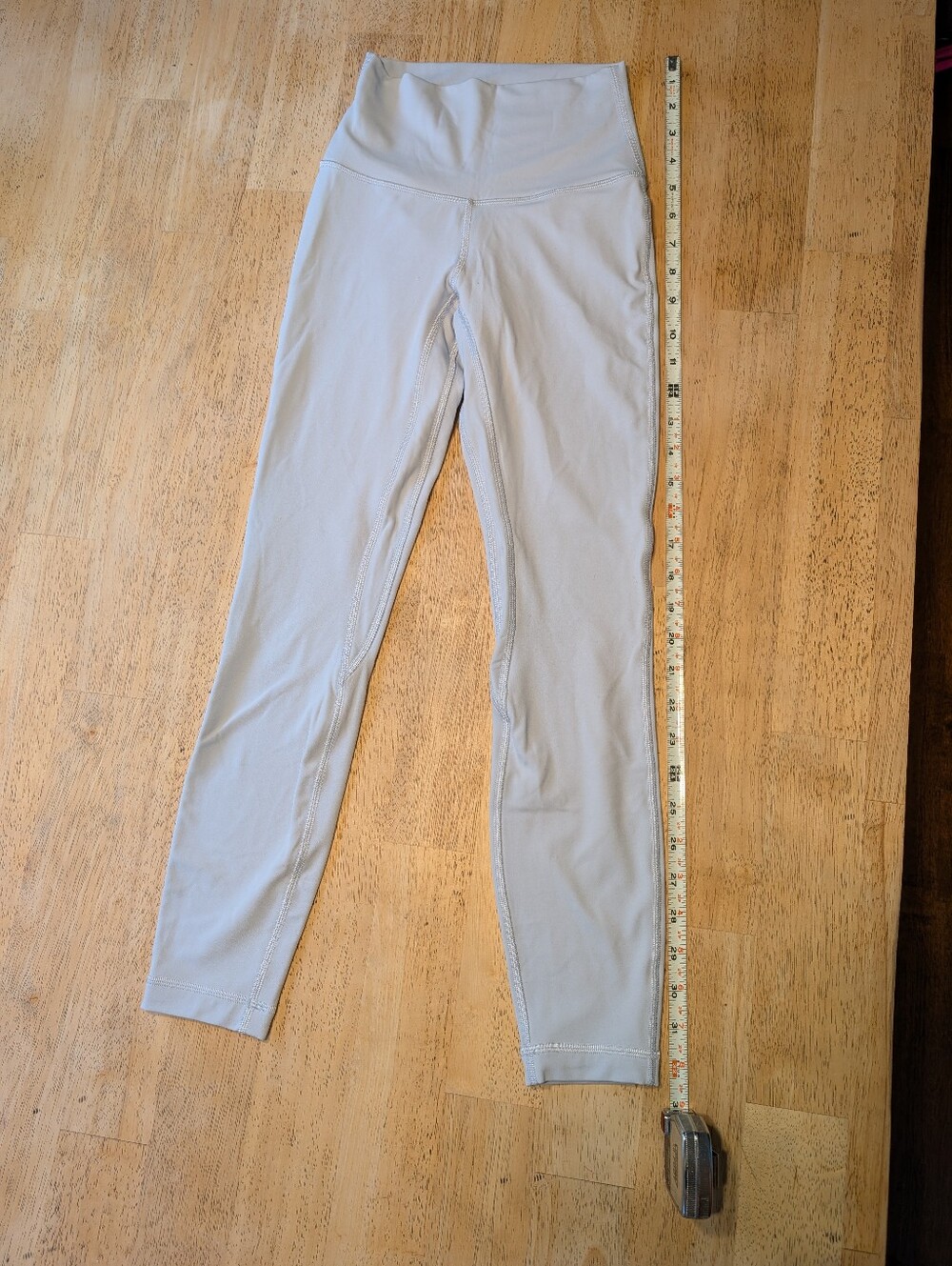 Light Baby Blue Lululemon Active Leggings Size XS